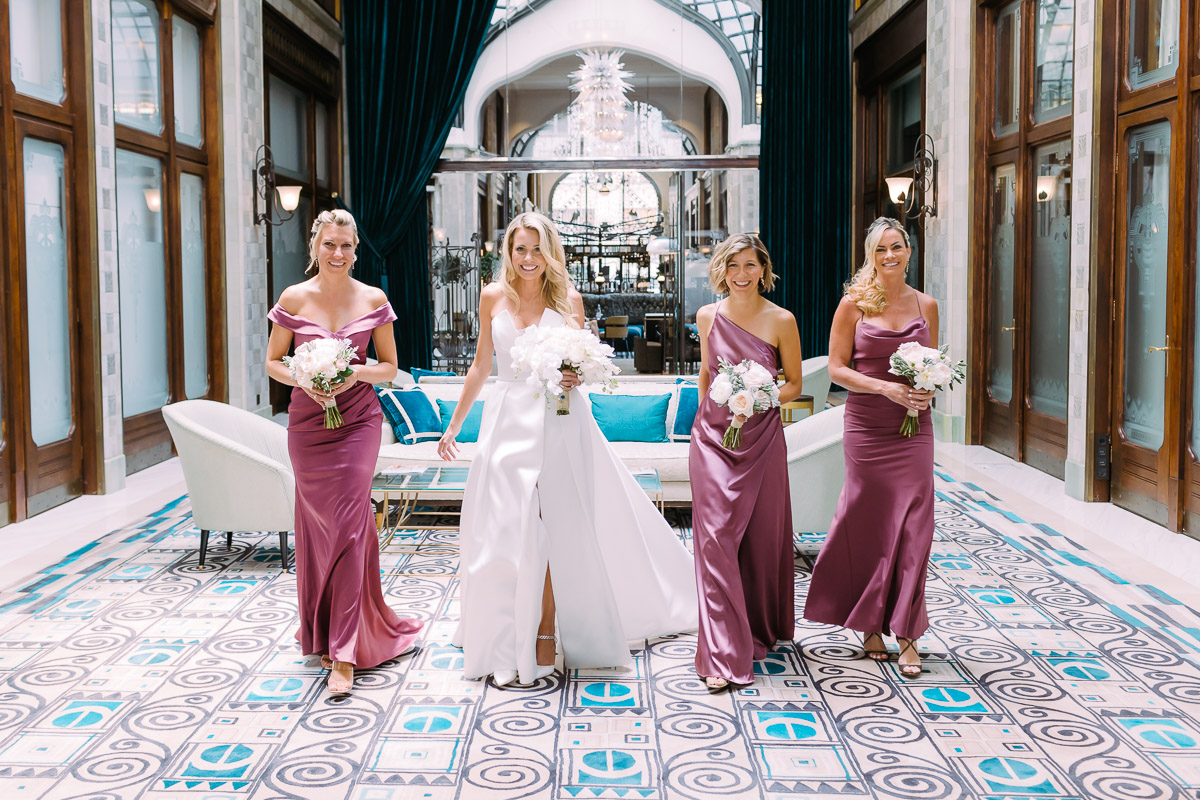 Bride and bridesmaids at Four Seasons Budapest.
